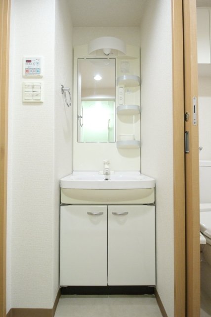 クローバーコート黒門町6階 洗面