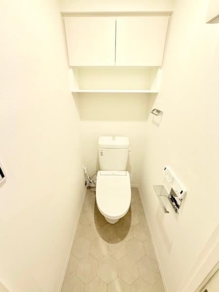 アジールコート町屋6階 トイレ