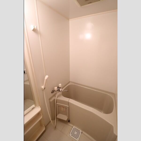 グランシーズ・アリヤマ 追焚付バスルーム