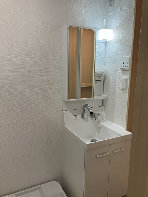 グランリバー北千住2階 洗面