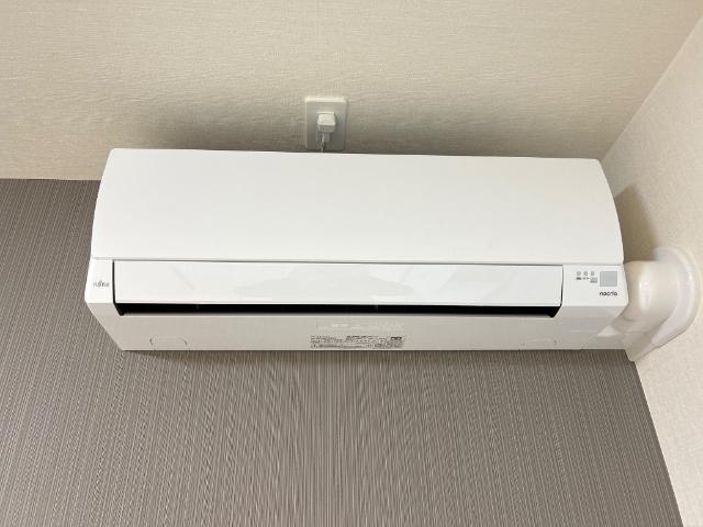 ウィズダム　コート エアコン