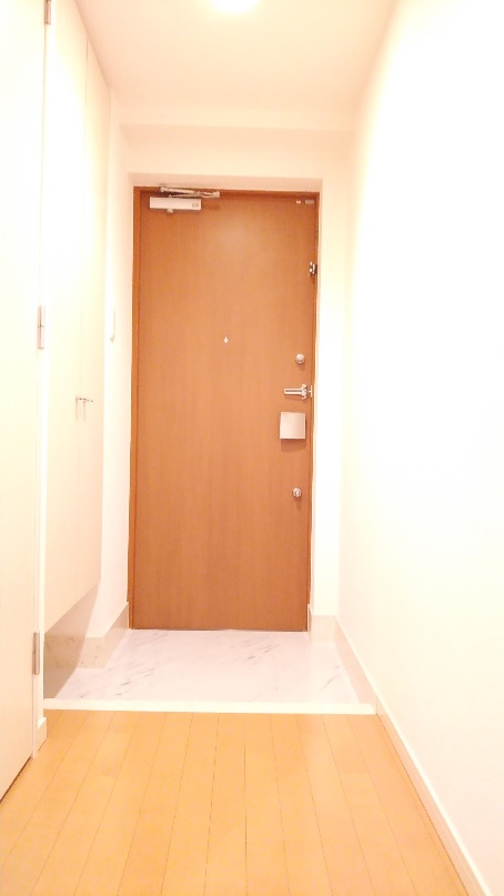 プライムアーバン中野上高田 ※参考写真（同タイプの201号室）