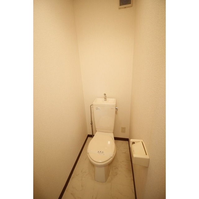 プレジール R 内観