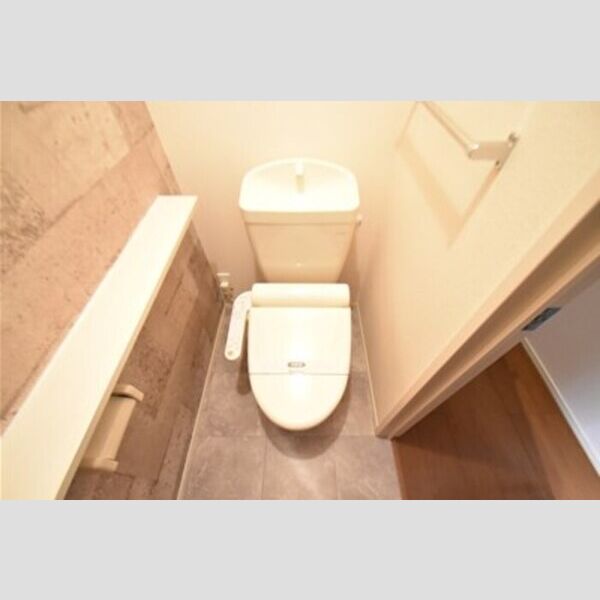 カーサフィオーレ　B トイレ