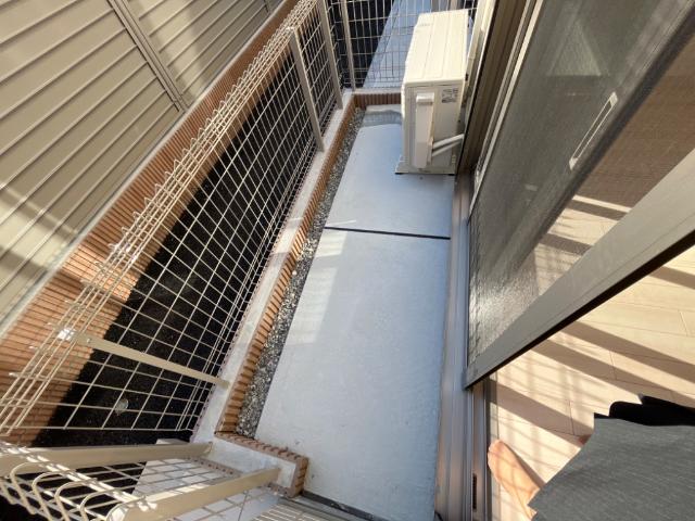 ベルワン103号室 専用庭