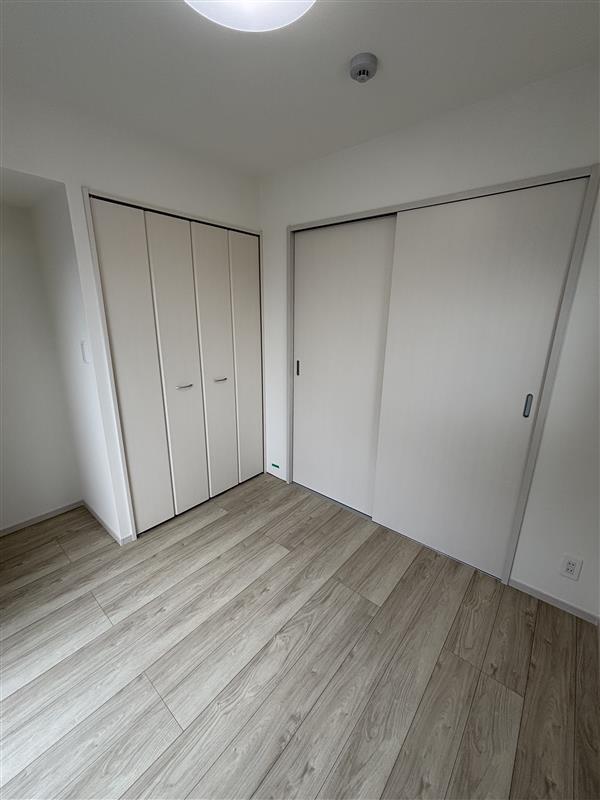 リブリ・蕨 内観