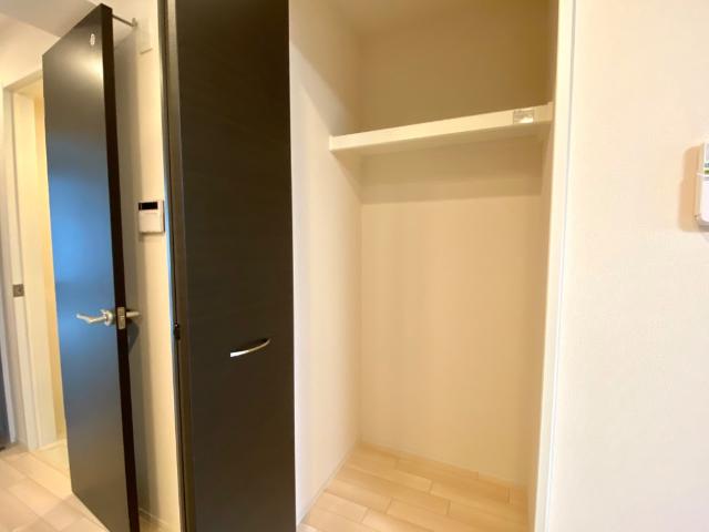 ラ・フォンテーヌ106号室 収納