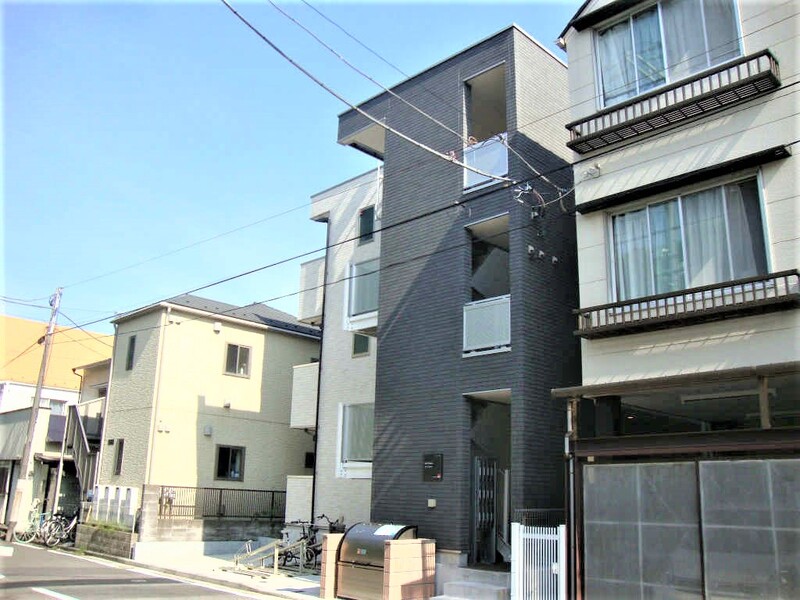 リブリ・Solana2階 外観