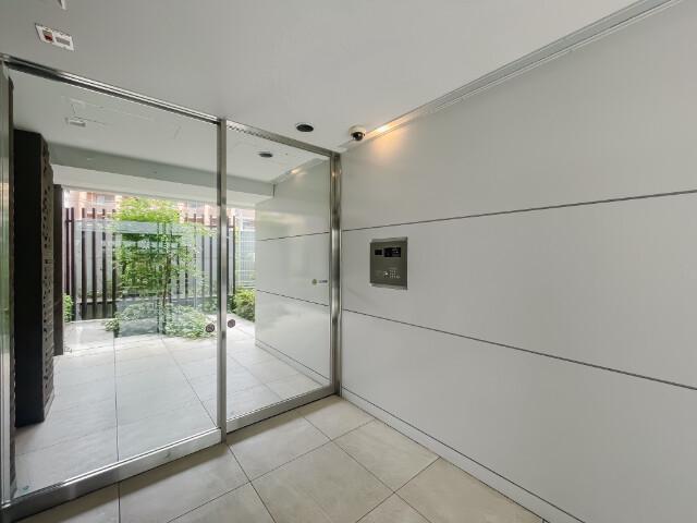 パークフラッツ横濱平沼橋3階 エントランス