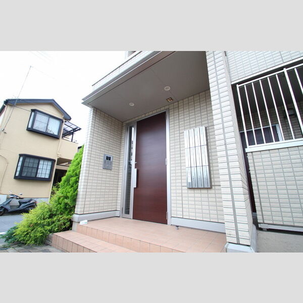 セピアコート エントランスはオートロック!