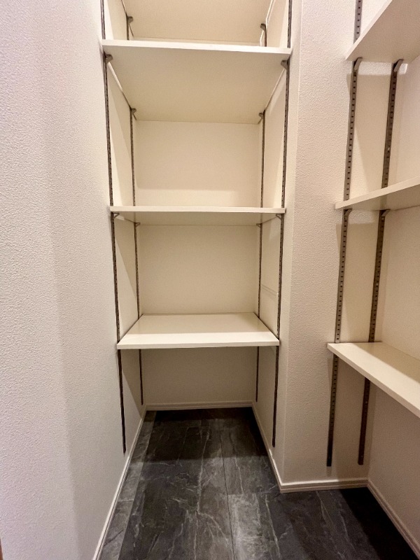 レジディア御茶ノ水12階 収納