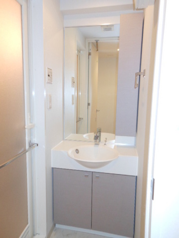 ガーラ・プレシャス渋谷6階 独立洗面台付