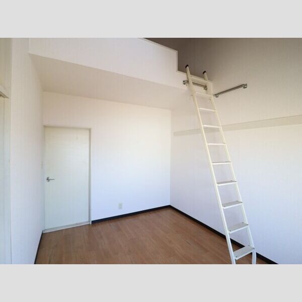 アーバンクレストⅢ　B102号室 洋室6帖