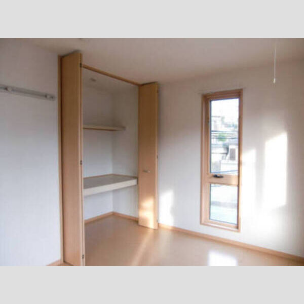 プレミール201号室 201 洋室・クローゼット