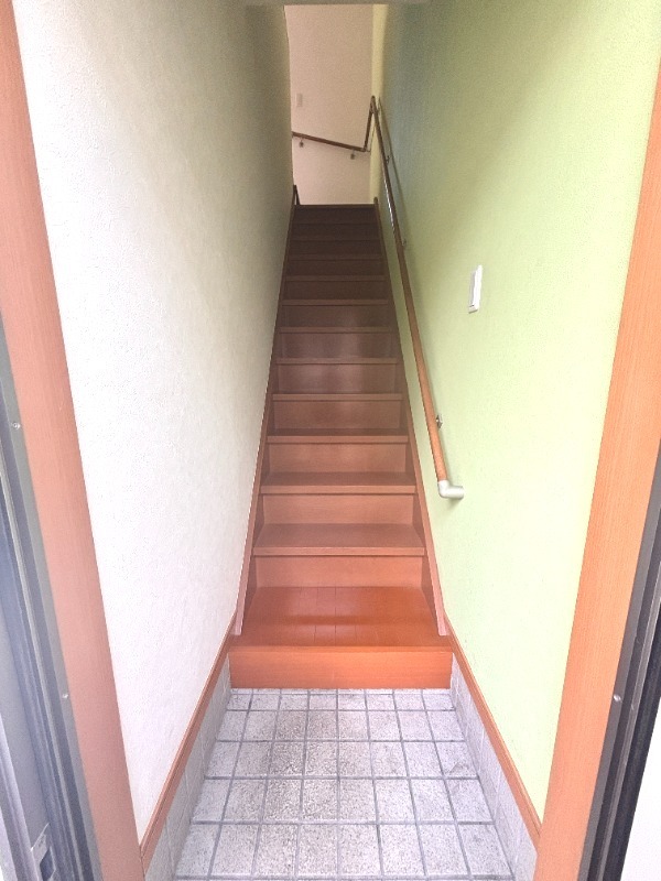 グランジェ南大沢 玄関