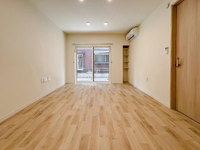 ル・ドージュ1階 内観