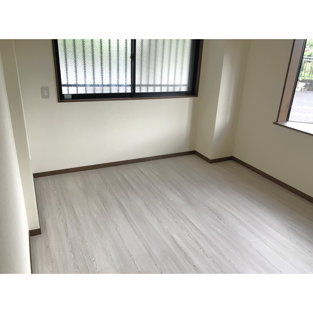 モンメール大磯110号室 内観