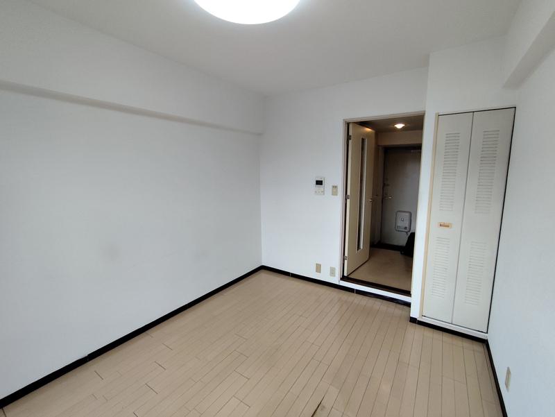 クリオ片倉町六番館6階 リビング