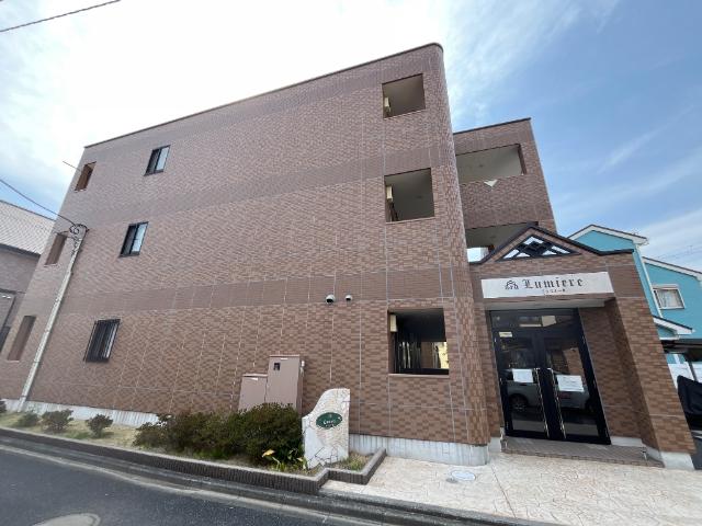 リュミエール 外観写真（昼）