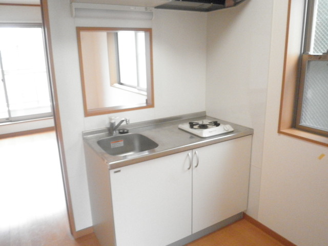 メゾン出雲0201号室 キッチン