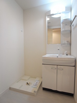 リブリ・モンテーニュ 洗面