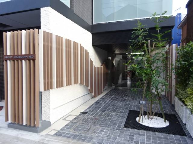 リヴシティ立川ミッド4階 エントランス