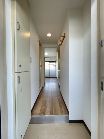 スカイコート日吉301号室 玄関