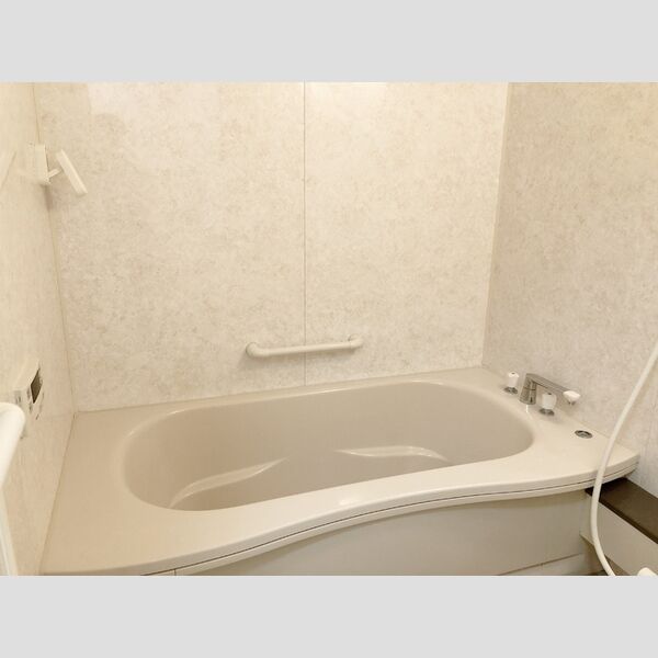 ガーデンコート飯倉台　B バス