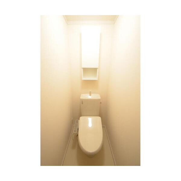 プレシャスI202号室 トイレ