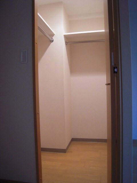 グランディスタ菊名 収納