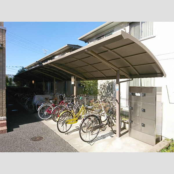 グレイス 駐輪場