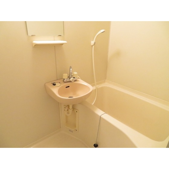 プロムナード中浦和0208号室 バス