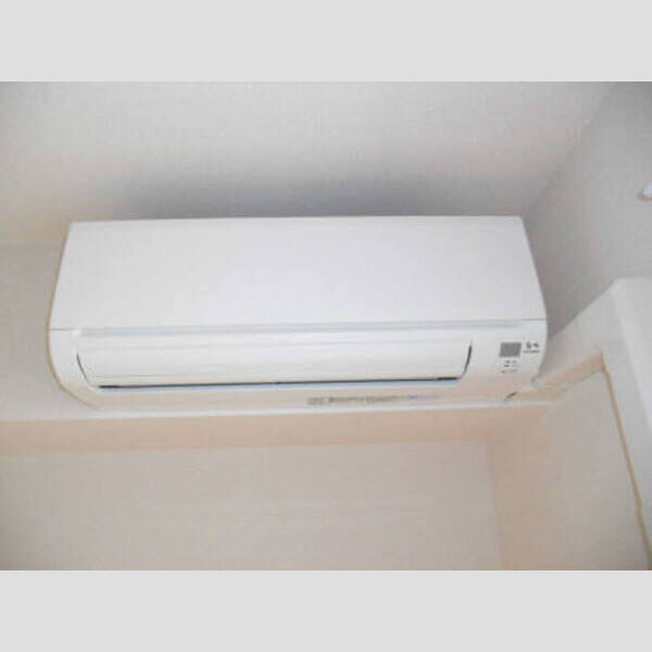 ヴェリナ旭町 エアコン(LDK)