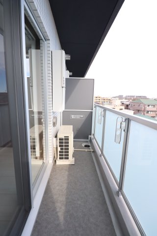 ＧＥＮＯＶＩＡ中野島0127号室 バルコニー