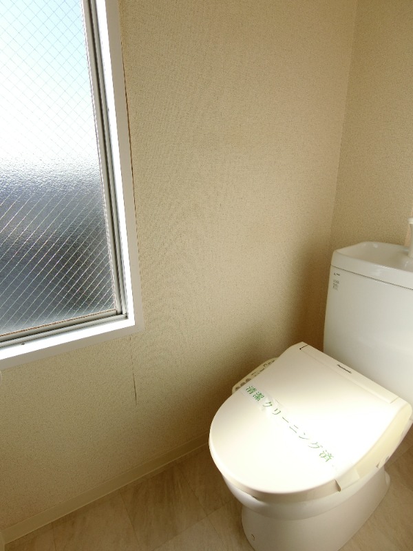 ヘンミ第二ビル2階 部屋その他