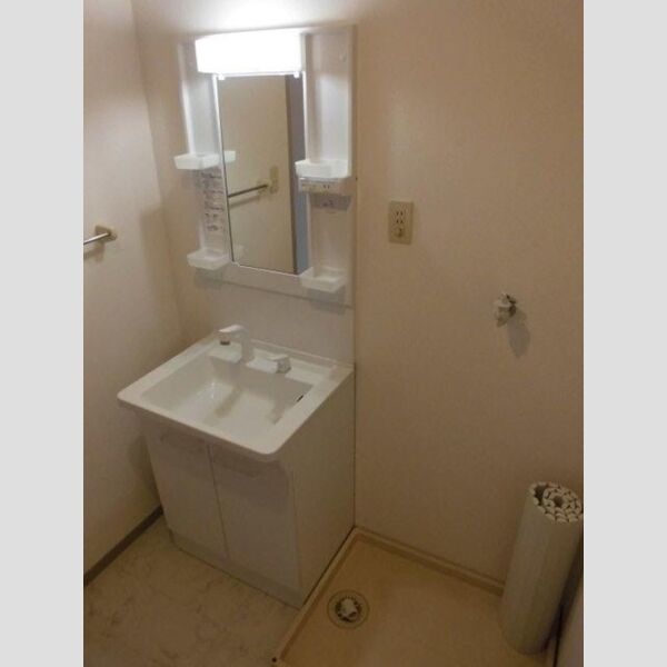 アンフェリュールHIDE 洗面室