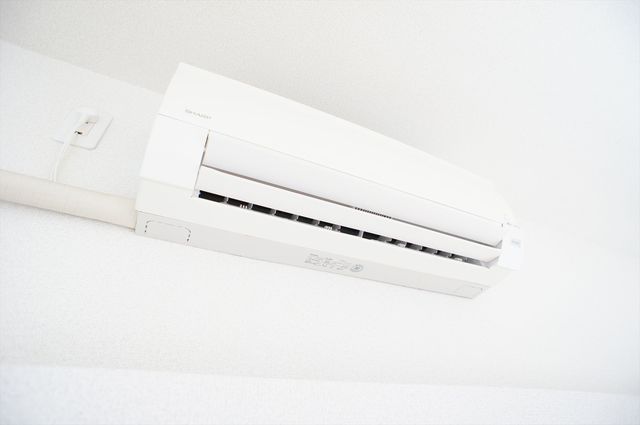 マリンパレス登戸0305号室 エアコン