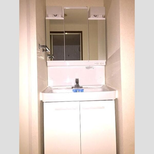 コーポレート東浦和2号棟308号室 同建物別部屋の参考画像