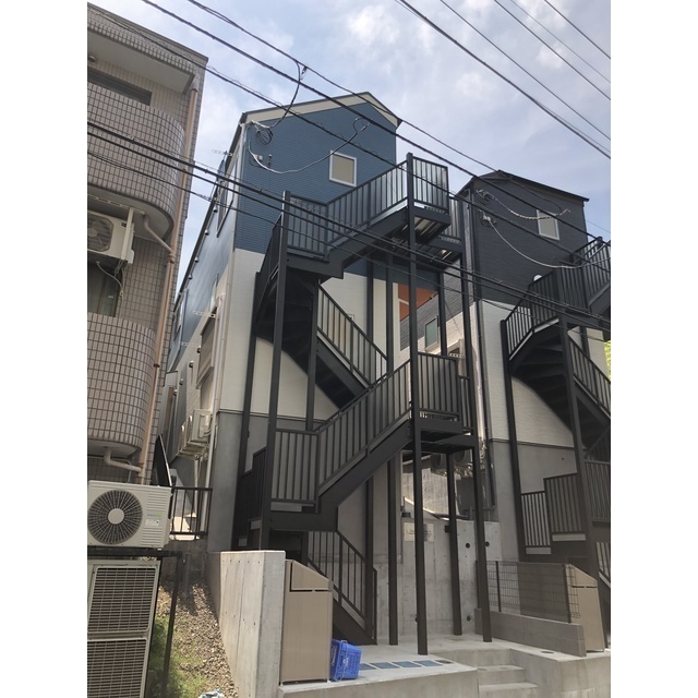 アザーレ・パッシオ三田A棟 外観