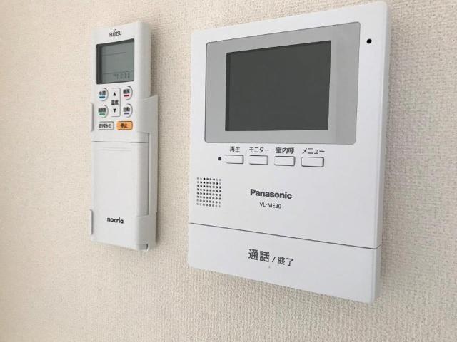 フォルビート102号室 カメラ付インターホン