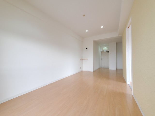 ツインハイツ8A号室 リビング