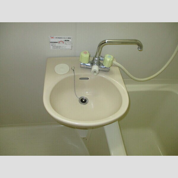 オプス・なのはな206号室 洗面台