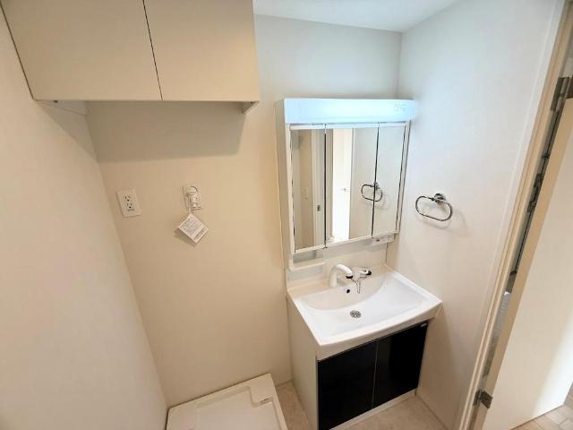 Forest cape 洗髪洗面化粧台