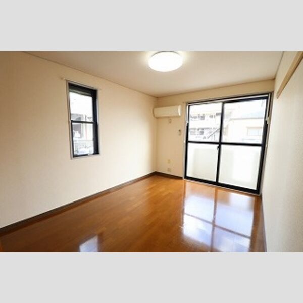 プログレ ヒノ101号室 洋室