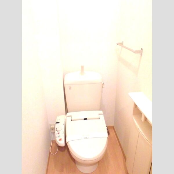 アスティオン　Ⅱ 温水洗浄暖房便座交換