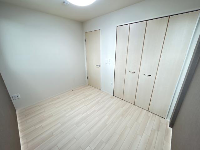 プレシャス201号室 室内