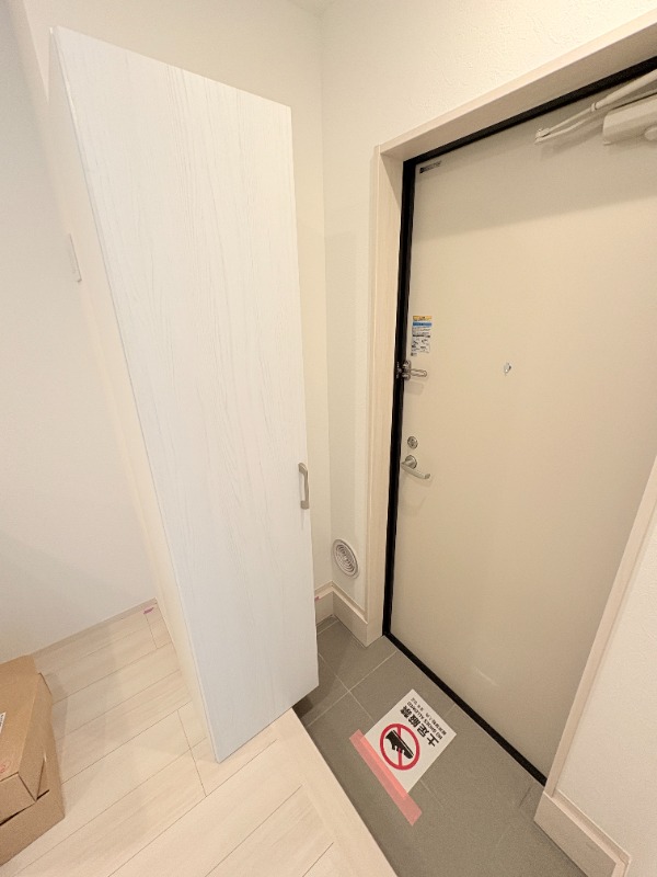 エトワールヴァリ　プレリュード1階 玄関