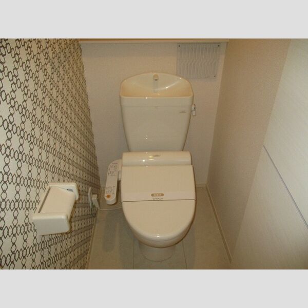 リヴェール205号室 温水洗浄便座