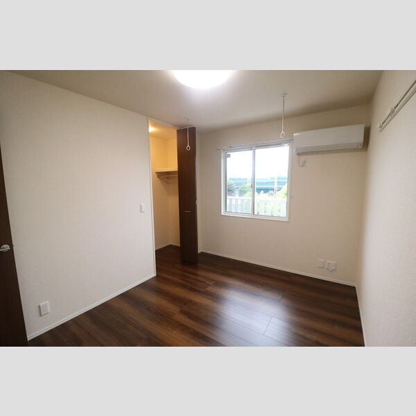 BLATT　HUS106号室 洋室(南西側)