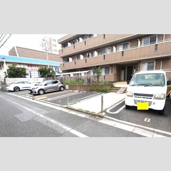 ボン　リジエール207号室 駐車場